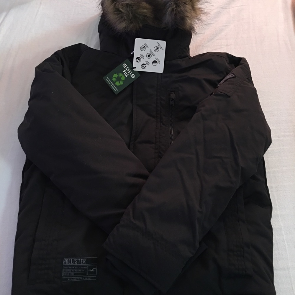 Brand New Hollister